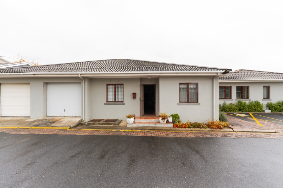 3 Bedroom Property for Sale in Stellenbosch Central Western Cape